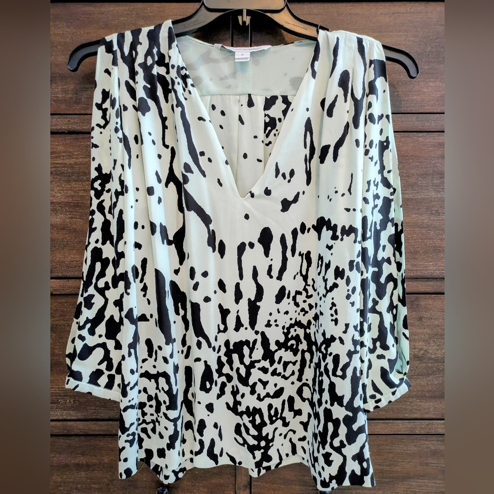 Diane Von Furstenberg Printed Blouse